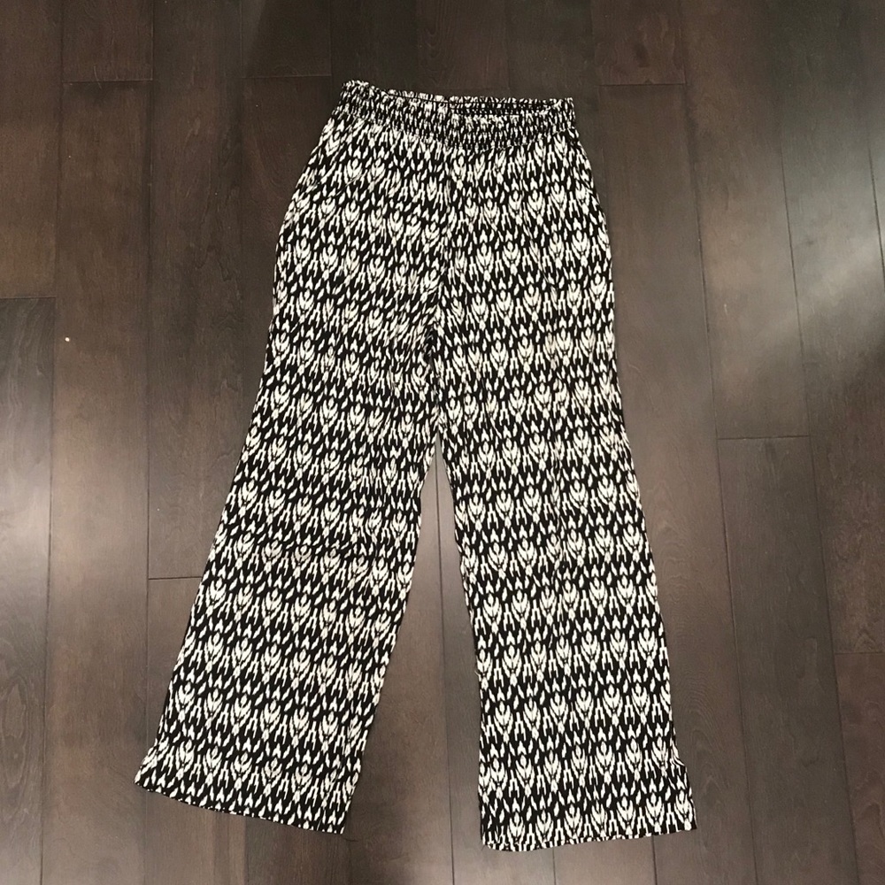 • MATTY M FLOWY PANTS•